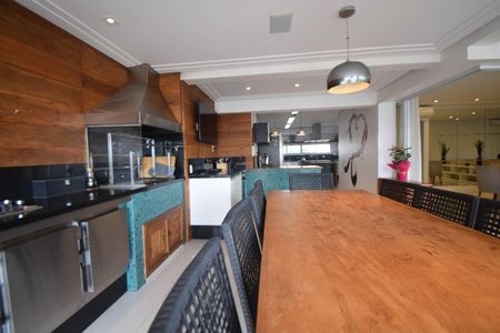 Varanda gourmet de apartamento à venda com 4 quartos, 242m² em Chácara Santo Antônio (Zona Leste), São Paulo