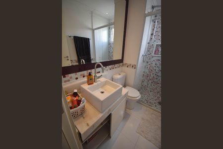 Apartamento à venda com 242m², 4 quartos e 4 vagasBanheiro Suíte 3