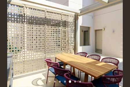 Apartamento à venda com 1 quarto, 25m² em Campo Belo, São Paulo