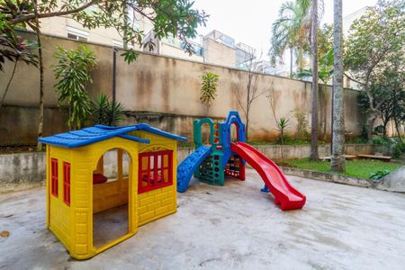 Apartamento à venda com 96m², 3 quartos e 1 vaga