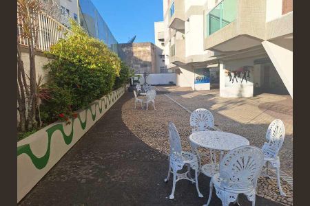 Apartamento à venda com 78m², 2 quartos e 2 vagas