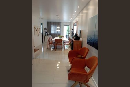 Casa à venda com 180m², 3 quartos e 2 vagas