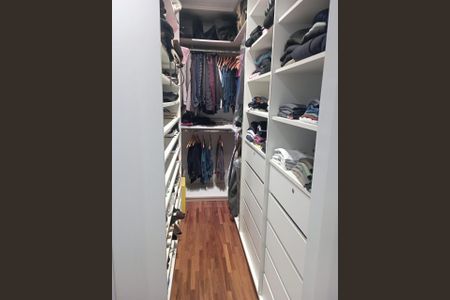 Casa à venda com 180m², 3 quartos e 2 vagas