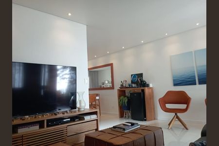 Casa à venda com 3 quartos, 180m² em Brooklin, São Paulo