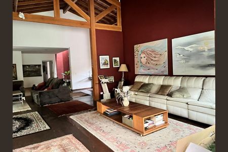 Casa à venda com 4 quartos, 300m² em Campo Belo, São Paulo