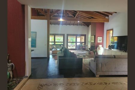 Casa à venda com 4 quartos, 300m² em Campo Belo, São Paulo