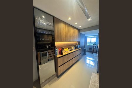 Apartamento à venda com 107m², 2 quartos e 1 vaga