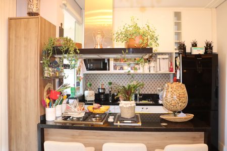 Apartamento para alugar com 83m², 2 quartos e 2 vagasCozinha 