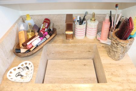 Apartamento para alugar com 83m², 2 quartos e 2 vagasBanheiro da Suíte