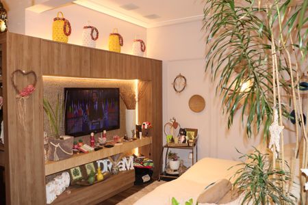 Apartamento para alugar com 83m², 2 quartos e 2 vagasSala