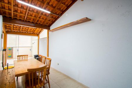 Apartamento à venda com 80m², 2 quartos e 1 vagaÁrea de Serviço