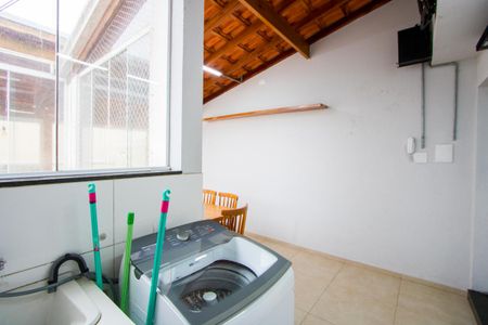 Apartamento à venda com 80m², 2 quartos e 1 vagaÁrea de Serviço