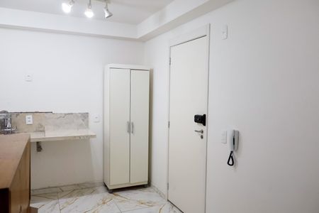 Sala de apartamento para alugar com 2 quartos, 36m² em Metalúrgicos, Osasco
