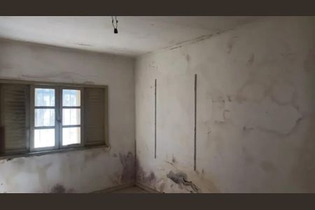 Foto 17 de casa à venda com 4 quartos, 210m² em Parque Boturussu, São Paulo