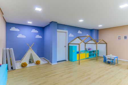 Apartamento para alugar com 34m², 2 quartos e sem vagaÁrea comum - Brinquedoteca