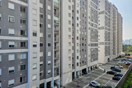 Vista da Sala  de apartamento para alugar com 2 quartos, 34m² em Santo Amaro, São Paulo