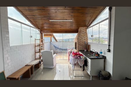 Apartamento à venda com 80m², 2 quartos e 1 vaga Apartamento à venda com 80m², 2 quartos e 1 vagaCobertura