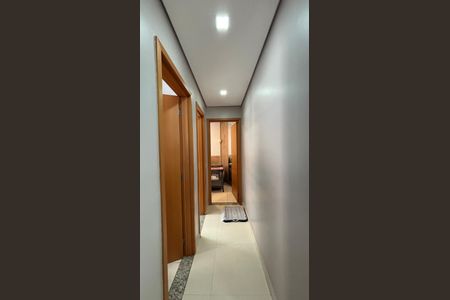 Apartamento à venda com 80m², 2 quartos e 1 vaga Apartamento à venda com 80m², 2 quartos e 1 vagaCorredor