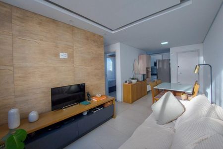 Apartamento à venda com 2 quartos, 49m² em Alvorada, Contagem