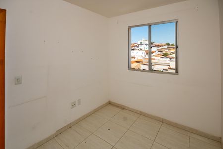 Apartamento à venda com 8469m², 3 quartos e 2 vagasQuarto 1