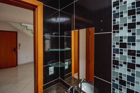 Apartamento à venda com 8469m², 3 quartos e 2 vagasBanheiro Social