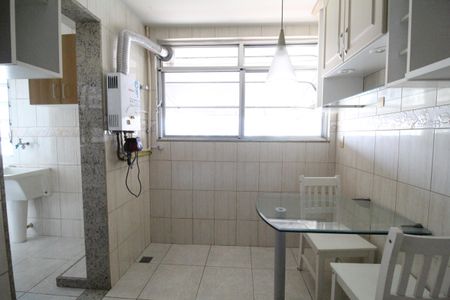 Apartamento à venda com 72m², 2 quartos e 1 vagaCozinha