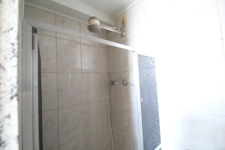 Apartamento à venda com 72m², 2 quartos e 1 vagaÁrea de serviço - Banheiro