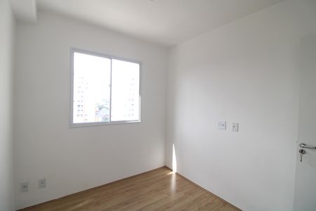 Quarto 2 de apartamento para alugar com 2 quartos, 36m² em Vila Isa, São Paulo