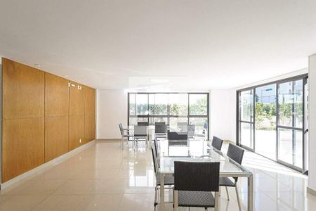 Apartamento à venda com 2 quartos, 110m² em Vila da Serra, Nova Lima