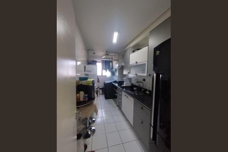 Apartamento à venda com 55m², 2 quartos e 1 vaga Apartamento à venda com 55m², 2 quartos e 1 vagaCozinha