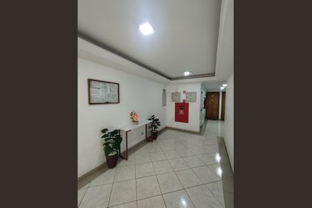Apartamento à venda com 55m², 2 quartos e 1 vaga Apartamento à venda com 55m², 2 quartos e 1 vagaHall de entrada