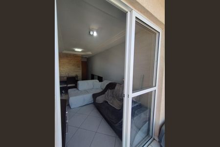 Apartamento à venda com 55m², 2 quartos e 1 vaga Apartamento à venda com 55m², 2 quartos e 1 vagaSala