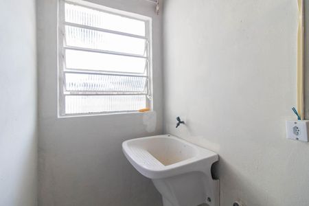 Casa de condomínio para alugar com 72m², 2 quartos e 1 vaga Casa de condomínio para alugar com 72m², 2 quartos e 1 vagaÁrea de Serviço