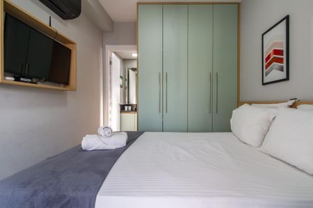 Studio de kitnet/studio à venda com 1 quarto, 40m² em Jardim das Acacias, São Paulo