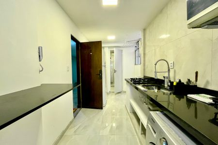 Apartamento à venda com 75m², 2 quartos e 1 vaga