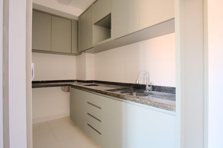 Apartamento para alugar com 43m², 2 quartos e sem vagaCozinha e Área de Serviço