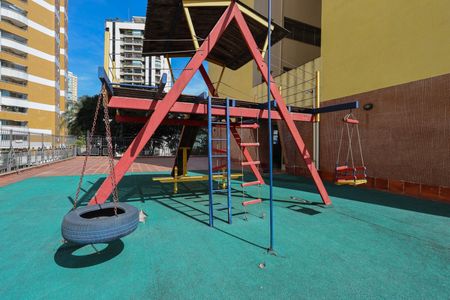 Apartamento à venda com 88m², 2 quartos e 1 vagaÁrea comum - Playground