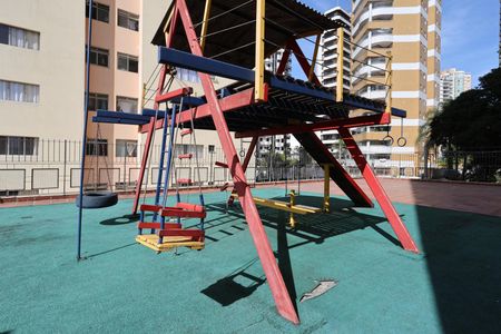Apartamento à venda com 88m², 2 quartos e 1 vagaÁrea comum - Playground