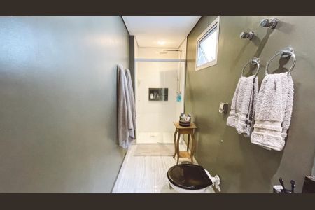 Apartamento à venda com 120m², 3 quartos e 2 vagas Apartamento à venda com 120m², 3 quartos e 2 vagasBanheiro Social