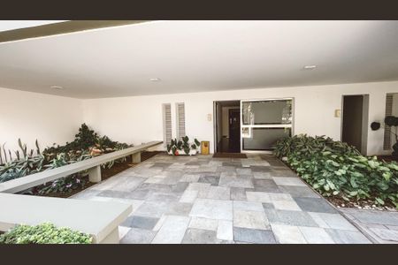 Apartamento à venda com 120m², 3 quartos e 2 vagas Apartamento à venda com 120m², 3 quartos e 2 vagasHall de entrada