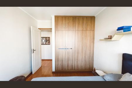 Apartamento à venda com 120m², 3 quartos e 2 vagas Apartamento à venda com 120m², 3 quartos e 2 vagasQuarto 2