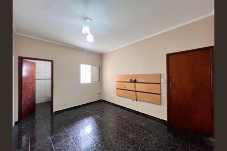 Casa à venda com 250m², 3 quartos e 2 vagasCasa 2 - Quarto