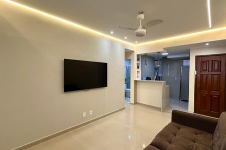 Apartamento à venda com 2 quartos, 72m² em Copacabana, Rio de Janeiro
