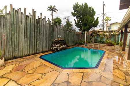 Casa à venda com 89m², 4 quartos e 2 vagasÁrea externa