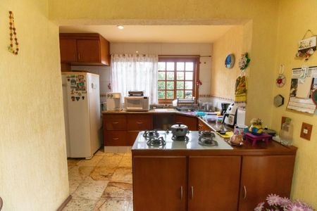 Casa à venda com 89m², 4 quartos e 2 vagasCozinha