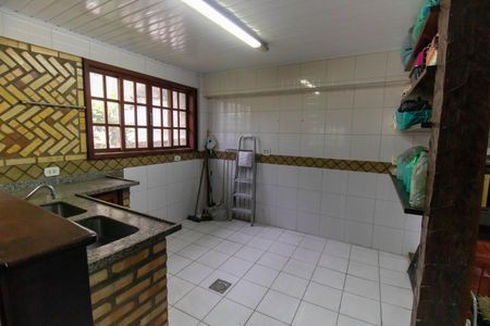 Casa à venda com 89m², 4 quartos e 2 vagasÁrea de Serviço