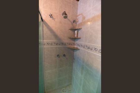 Casa à venda com 89m², 4 quartos e 2 vagasBanheiro Social