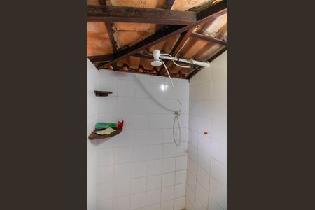Casa à venda com 89m², 4 quartos e 2 vagasBanheiro de serviço