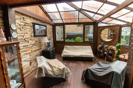 Casa à venda com 89m², 4 quartos e 2 vagasCopa