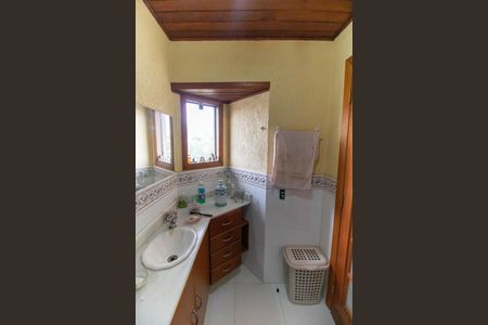 Casa à venda com 89m², 4 quartos e 2 vagasBanheiro da Suíte